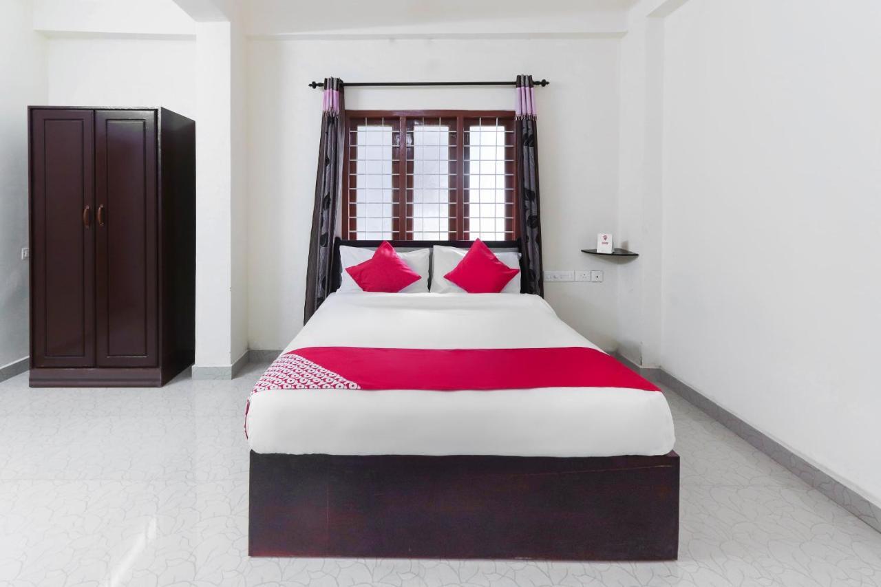 Отель Oyo 49244 Green Castle Residency Nedumkandam Экстерьер фото